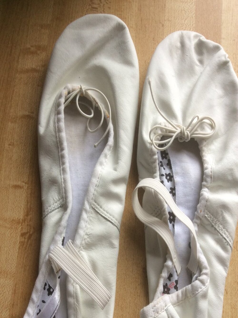 Capezio Daisy Ballet Slippers - Size 8M
